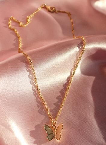 Gold butterfly pandant