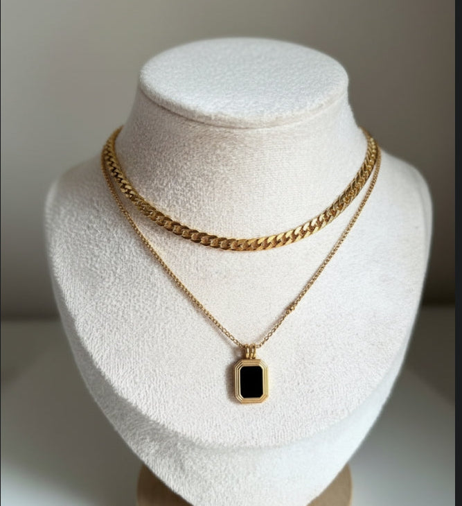 Double chain necklace