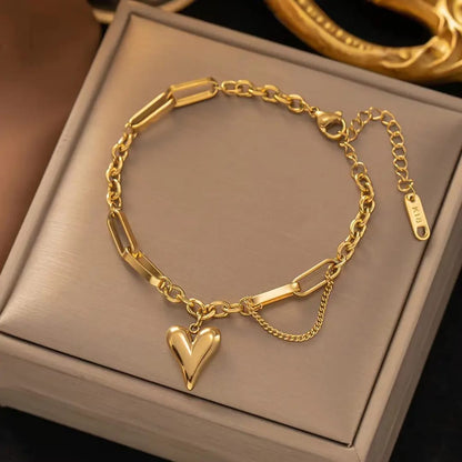 Waterproof heart bracelet